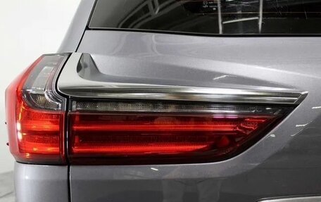 Lexus LX III, 2017 год, 6 500 000 рублей, 3 фотография