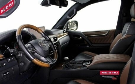 Lexus LX III, 2017 год, 6 500 000 рублей, 10 фотография