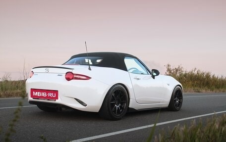 Mazda Roadster IV (ND), 2017 год, 1 990 000 рублей, 6 фотография