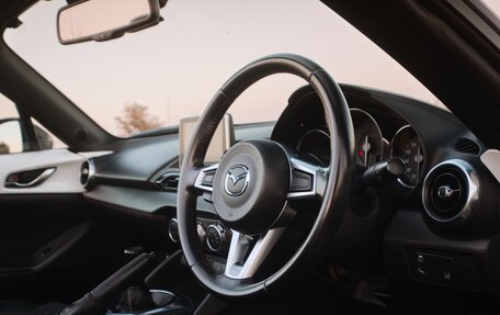 Mazda Roadster IV (ND), 2017 год, 1 990 000 рублей, 15 фотография