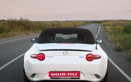 Mazda Roadster IV (ND), 2017 год, 1 990 000 рублей, 7 фотография