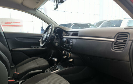 KIA Rio IV, 2019 год, 1 450 000 рублей, 13 фотография