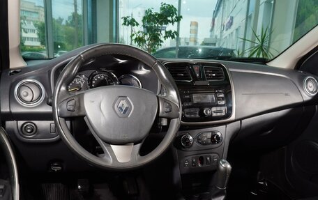 Renault Sandero II рестайлинг, 2015 год, 799 000 рублей, 6 фотография