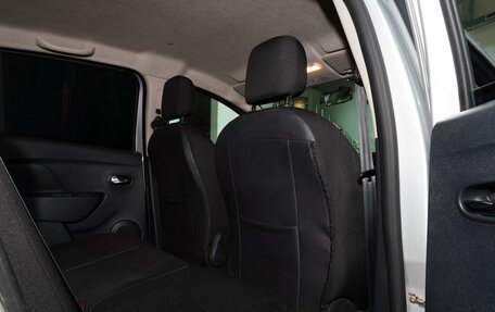 Renault Sandero II рестайлинг, 2015 год, 799 000 рублей, 11 фотография