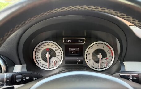 Mercedes-Benz A-Класс, 2015 год, 1 690 000 рублей, 13 фотография