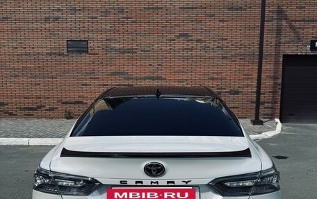Toyota Camry, 2021 год, 3 250 000 рублей, 4 фотография