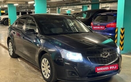 Chevrolet Cruze II, 2013 год, 895 000 рублей, 3 фотография