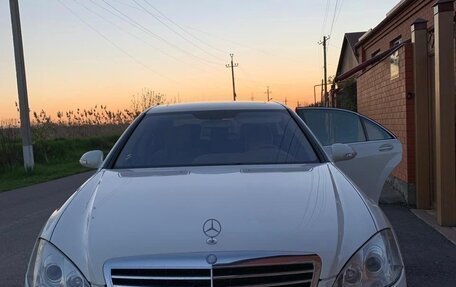 Mercedes-Benz S-Класс, 2006 год, 1 250 000 рублей, 2 фотография