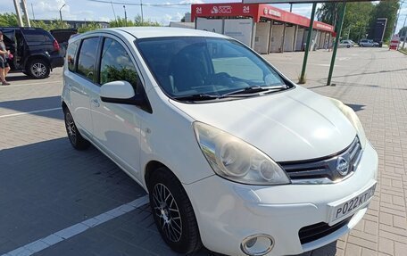 Nissan Note II рестайлинг, 2013 год, 880 000 рублей, 3 фотография