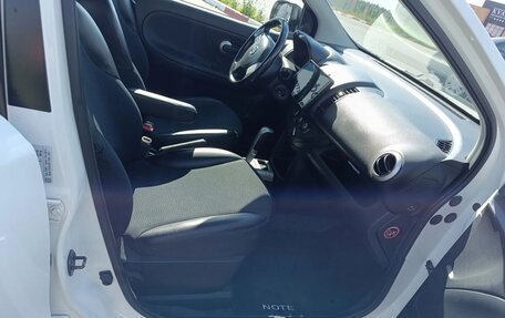 Nissan Note II рестайлинг, 2013 год, 880 000 рублей, 22 фотография