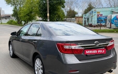 Toyota Camry, 2013 год, 1 345 000 рублей, 4 фотография