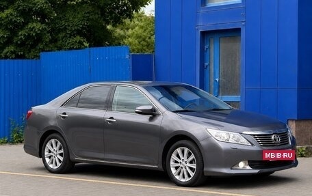 Toyota Camry, 2013 год, 1 345 000 рублей, 7 фотография