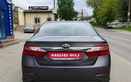 Toyota Camry, 2013 год, 1 345 000 рублей, 5 фотография