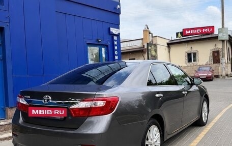 Toyota Camry, 2013 год, 1 345 000 рублей, 6 фотография
