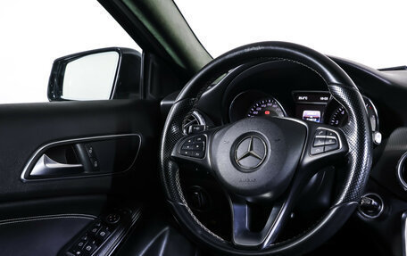 Mercedes-Benz GLA, 2015 год, 1 850 000 рублей, 13 фотография