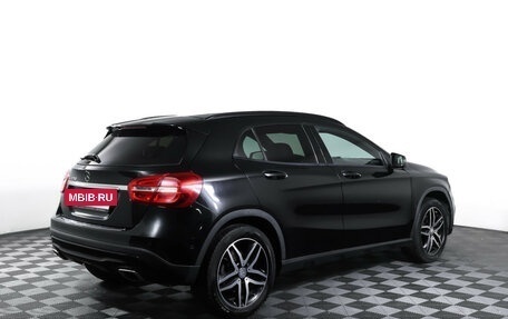 Mercedes-Benz GLA, 2015 год, 1 850 000 рублей, 5 фотография
