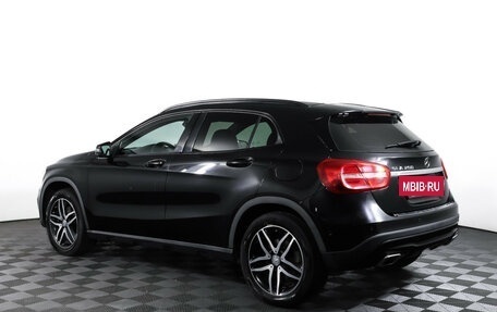 Mercedes-Benz GLA, 2015 год, 1 850 000 рублей, 8 фотография