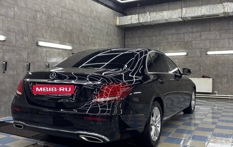 Mercedes-Benz E-Класс, 2016 год, 2 900 000 рублей, 2 фотография