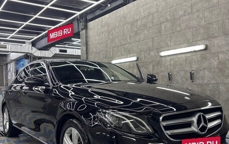 Mercedes-Benz E-Класс, 2016 год, 2 900 000 рублей, 3 фотография