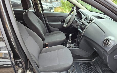 Renault Logan II, 2018 год, 670 000 рублей, 17 фотография