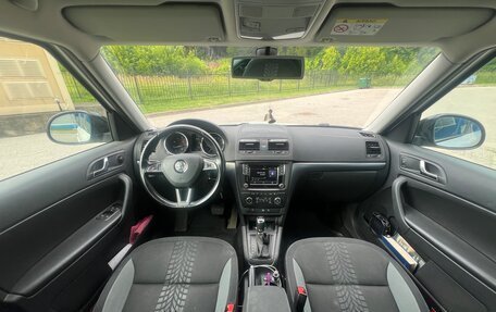 Skoda Yeti I рестайлинг, 2015 год, 1 250 000 рублей, 10 фотография