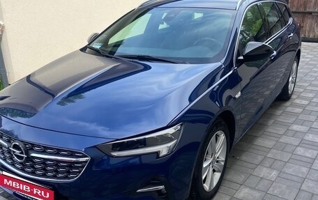 Opel Insignia II рестайлинг, 2022 год, 1 950 000 рублей, 3 фотография