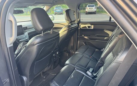 Ford Explorer VI, 2020 год, 3 150 000 рублей, 9 фотография
