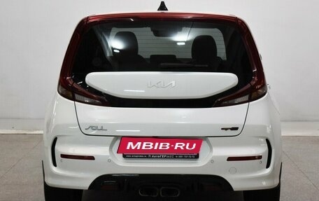 KIA Soul III, 2021 год, 2 300 000 рублей, 3 фотография