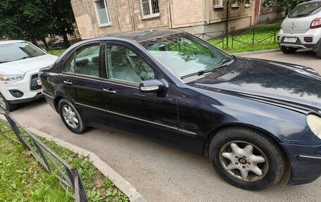 Mercedes-Benz C-Класс, 2002 год, 240 000 рублей, 4 фотография