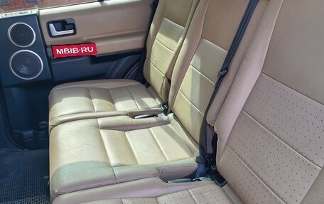 Land Rover Discovery III, 2008 год, 500 000 рублей, 11 фотография