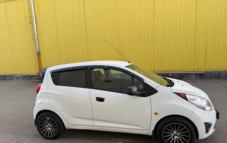Chevrolet Spark III, 2011 год, 550 000 рублей, 5 фотография