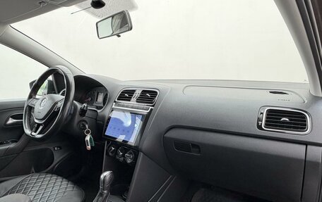 Volkswagen Polo VI (EU Market), 2017 год, 1 375 000 рублей, 8 фотография
