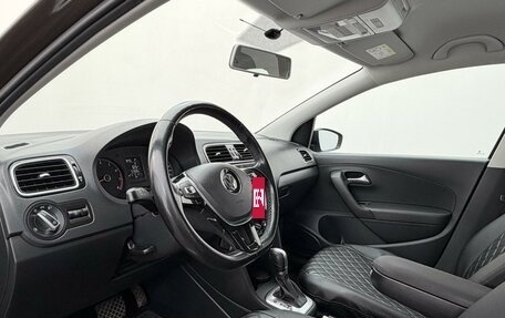 Volkswagen Polo VI (EU Market), 2017 год, 1 375 000 рублей, 7 фотография