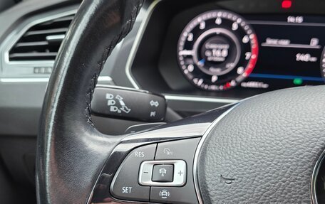 Volkswagen Tiguan II, 2018 год, 2 600 000 рублей, 4 фотография