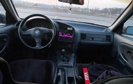 BMW 3 серия, 1991 год, 270 000 рублей, 7 фотография