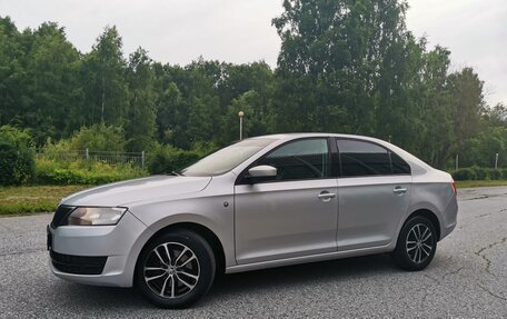 Skoda Rapid I, 2015 год, 825 000 рублей, 2 фотография