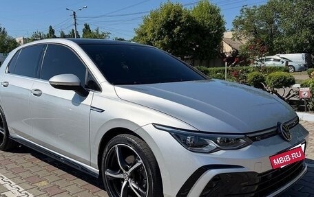 Volkswagen Golf VIII, 2022 год, 2 100 000 рублей, 4 фотография
