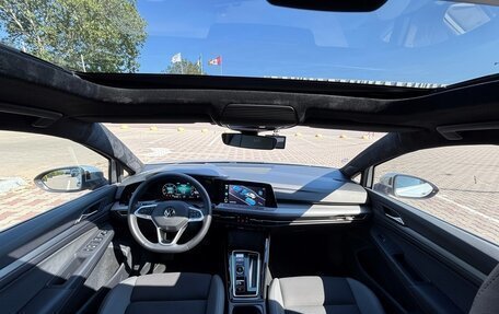 Volkswagen Golf VIII, 2022 год, 2 100 000 рублей, 6 фотография
