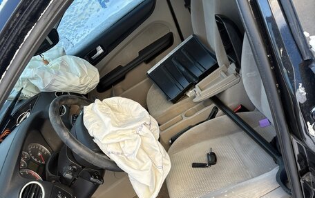 Ford Focus II рестайлинг, 2006 год, 80 000 рублей, 14 фотография