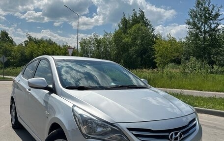 Hyundai Solaris II рестайлинг, 2014 год, 1 150 000 рублей, 2 фотография