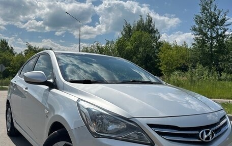 Hyundai Solaris II рестайлинг, 2014 год, 1 150 000 рублей, 3 фотография