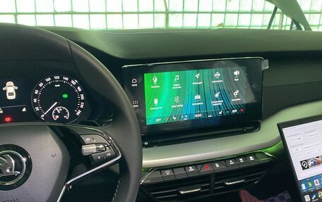 Skoda Octavia IV, 2022 год, 2 850 000 рублей, 15 фотография