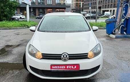 Volkswagen Golf VI, 2012 год, 900 000 рублей, 1 фотография