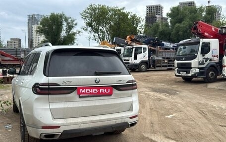 BMW X7, 2023 год, 6 500 000 рублей, 3 фотография