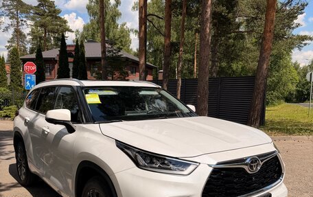 Toyota Highlander, 2026 год, 5 250 000 рублей, 2 фотография