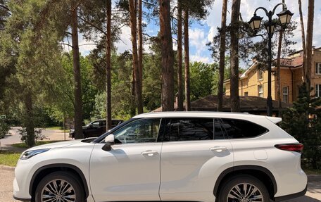 Toyota Highlander, 2026 год, 5 250 000 рублей, 7 фотография