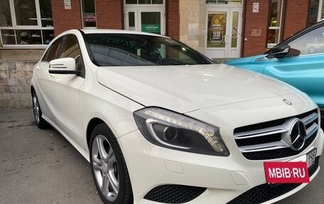 Mercedes-Benz A-Класс, 2013 год, 1 175 000 рублей, 4 фотография