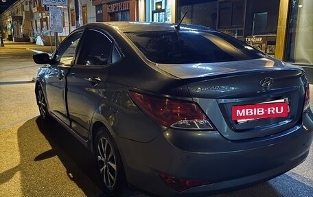Hyundai Solaris II рестайлинг, 2016 год, 650 000 рублей, 4 фотография