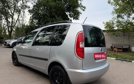 Skoda Roomster, 2011 год, 450 000 рублей, 2 фотография