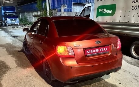 KIA Rio II, 2011 год, 285 000 рублей, 2 фотография